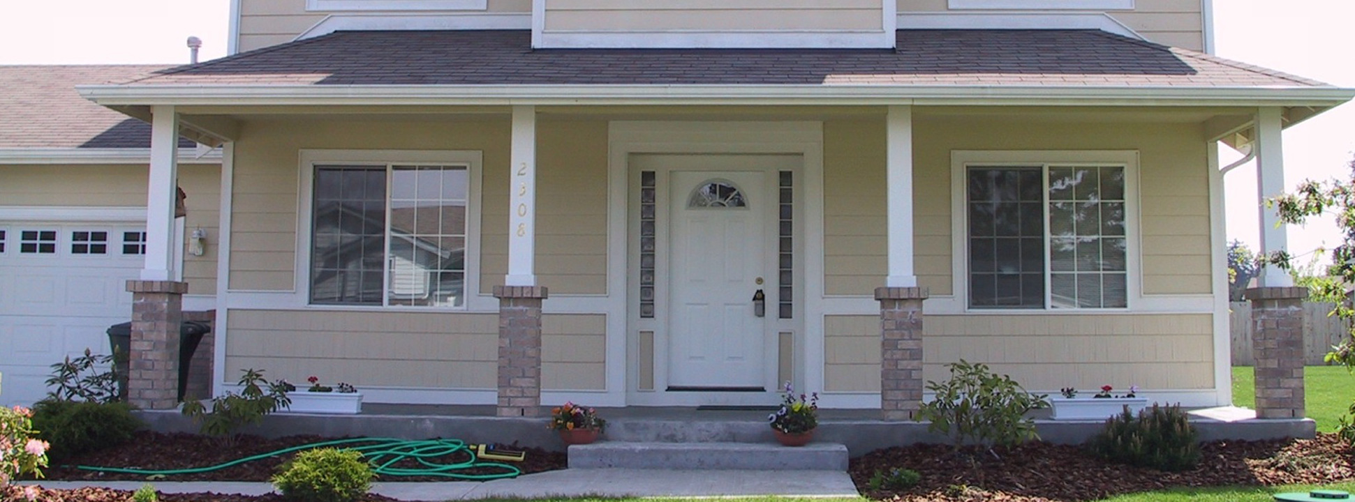 Image Of Newer Modular Style House